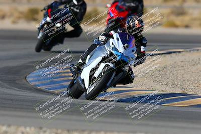 media/Jan-09-2022-SoCal Trackdays (Sun) [[2b1fec8404]]/Turn 11 (935am)/